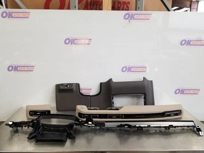 22 2022 LINCOLN AVIATOR DASH BEZEL TRIM SET  Foto 1 de 4