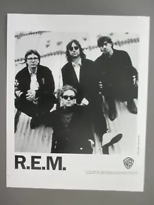 R.E.M. schwarz & weiß 8 x 10 glänzend Promo Foto 1991 REM! - Bild 1 von 1