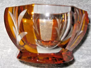 Schale Schälchen Dose Gelbbeize Böhmisches Glas geschliffen - Bild 1 von 7