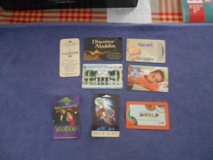 Vintage Lot 8 Las Vegas Casino Hotel Room Key Cards- Luxor- Caesars-Harrahs-Rio - Foto 1 di 4