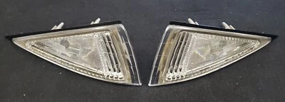 Luces esquineras delanteras transparentes para Chevrolet Cavalier 1995-1999. Foto 1 de 4