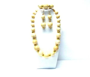 Chunky Round Earthy Cream Wood Bead w/Gold Findings Necklace/Bracelet/Earrings - Picture 1 of 11