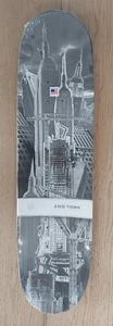 RARO! ¡COMO NUEVO! Tabla de skate Zoo York, Empire State Building NYC City ¡SELLADA! - Imagen 1 de 3