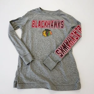 NHL Chicago Blackhawks Gray Long Sleeve T-Shirt Hockey Graphic Tee Boy 8 - Picture 1 of 6