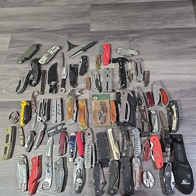 Knives  And Multi-Tool Knives , Box Cutter Collectible Fixed And Other Lot 15 Lb - Image 1 of 4