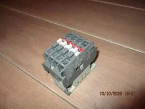 ABB A12-30-01 Leistungsschütz Contacter Schütz NEU - Picture 1 of 2