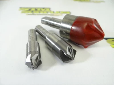 3 FRESHLY SHARPEN CARBIDE HEAD COUNTERSINKS 1/2" X 82° 5/8" X 120° 1-1/4" X 90° - Image 1 of 4
