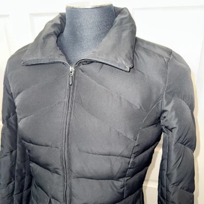 Chaqueta Kenneth Cole Reaction para mujer mediana negra plumón acolchado abrigo con cremallera Foto 1 de 4