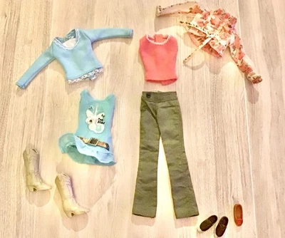 Lote de ropa para muñeca Hannah Montana surtida Miley Cyrus 2007 Disney Foto 1 de 4