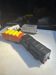 Thomas & Friends TrackMaster Train Diesel with Milk Tanker Motorized Engine TOMY - Picture 1 of 18