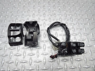 2018 Harley Electra Glide Ultra Classic FLHTCU Right Switch Control On Off Start - Image 1 of 4