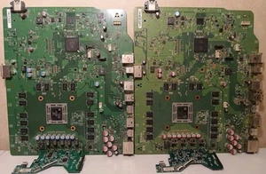 Lot Of 2 Microsoft Xbox One 1540 "Fat" Motherboards Broken For Parts/Repair  - Picture 1 of 7