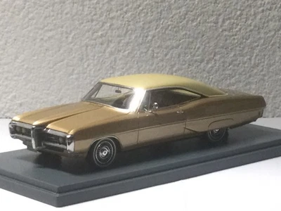 ""NEO 1:43 Pontiac Bonneville HT Coupé  1968 Gold Modell Nr:44110"" - Immagine 1 di 4