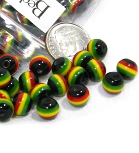 10 cuentas de reggae de resina bandera rastafari jamaicana redondas de 8 mm de oro verde amarillo rojo - Imagen 1 de 2