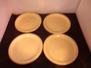 Set of 4 Fiesta 9" luncheon Plates Homer Laughlin Fiesta Ware Yellow - Picture 1 of 5