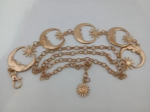 AKTUELLER MOND & STERNE goldfarben Damen Kette Design Gürtel Einheitsgröße - Bild 1 von 6
