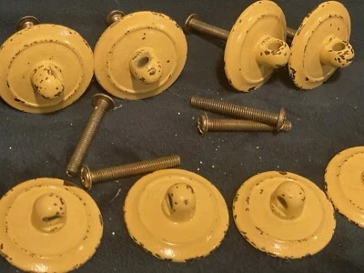 Комплект из 8 винтажных желтых выдвижных ящиков с винтами - Изображение 1 из 3