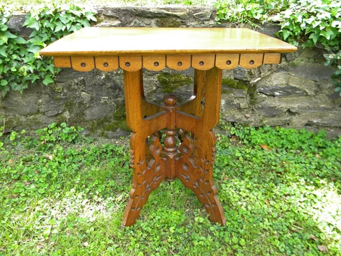 Oak Eastlake parlor table Cover