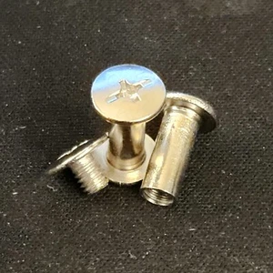 2 x Bulloni/Perni/Viti di Ricambio per Album Dansco da 5/8 pollici - 5/8" - Foto 1 di 2