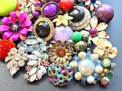 LOTE DE 30 PENDIENTES VINTAGE INDIVIDUALES DIFERENTES, ARTESANÍA DE JOYAS, MARCOS DECORATIVOS🌟 Foto 1 de 4