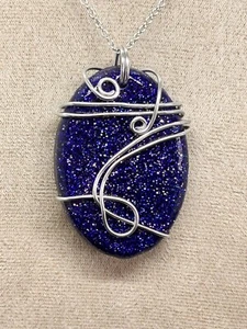 Beautiful Sparkling Pendant Necklace - Picture 1 of 2