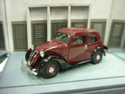 Brumm AS44 Fiat 1100  con 2 bambini 1/43 - Immagine 1 di 3