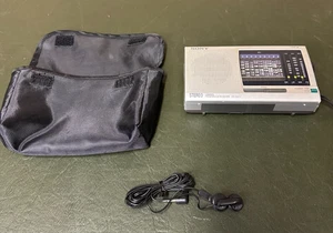 Sony ICF-SW11 receptor mundial / radio estéreo (12 bandas) FM/SW/MW/LW - Imagen 1 de 14