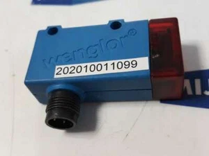 SENSOR REFLEJO FOTOELÉCTRICO Wenglor HM24PCT2 10 30VDC 200mA 150mm nuevo stock antiguo - Imagen 1 de 5