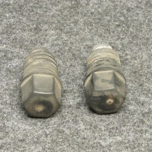 Chevrolet Cobalt 2005-2010 (2) parachoques de goma con tope de capucha ajustable fabricante de equipos originales 62688 - Imagen 1 de 2