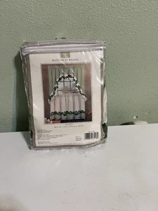 Brandneu versiegelt English Ivy Rüschen Volant - Bild 1 von 2