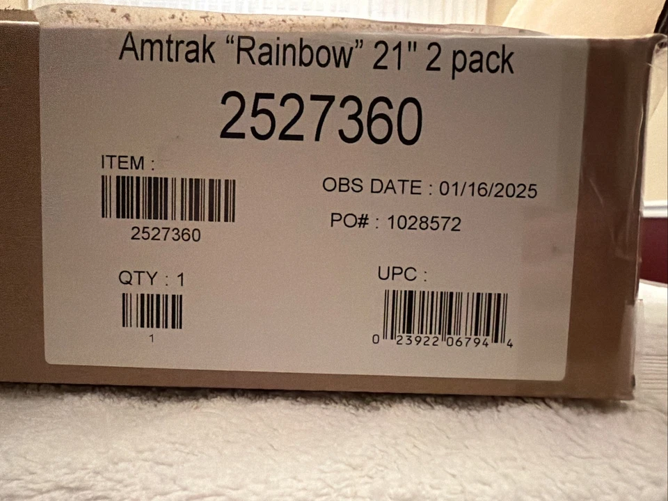 Lionel 2527360 Amtrak Rainbow 21 Passenger Car 2-Pack - Image 1 of 3