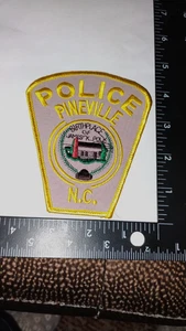 PINEVILLE, NORTH CAROLINA POLICE - Bild 1 von 1