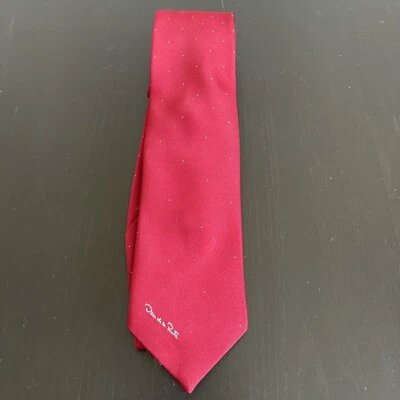 Corbata corta estrecha de colección Oscar De La Renta para hombre roja plateada estampada 56x3" Foto 1 de 4