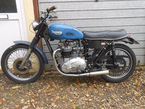 Triumph T140 - Rat bike - Survivor - Street Tracker - Bar hopper - Picture 1 of 11