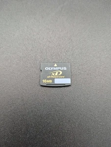 xD Picture Memory Card 16MB Olympus Type S - Picture 1 of 2