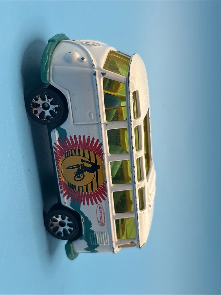 VW Transporter Camper Van 1998 Matchbox Volkswagen Vintage Die Cast suelto Foto 1 de 4