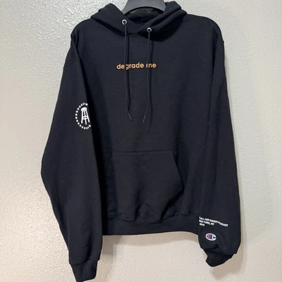 Sudadera con capucha Black Champion Call Her Daddy “Degrade Me” taburete de bar deportes podcast mercancía Foto 1 de 4