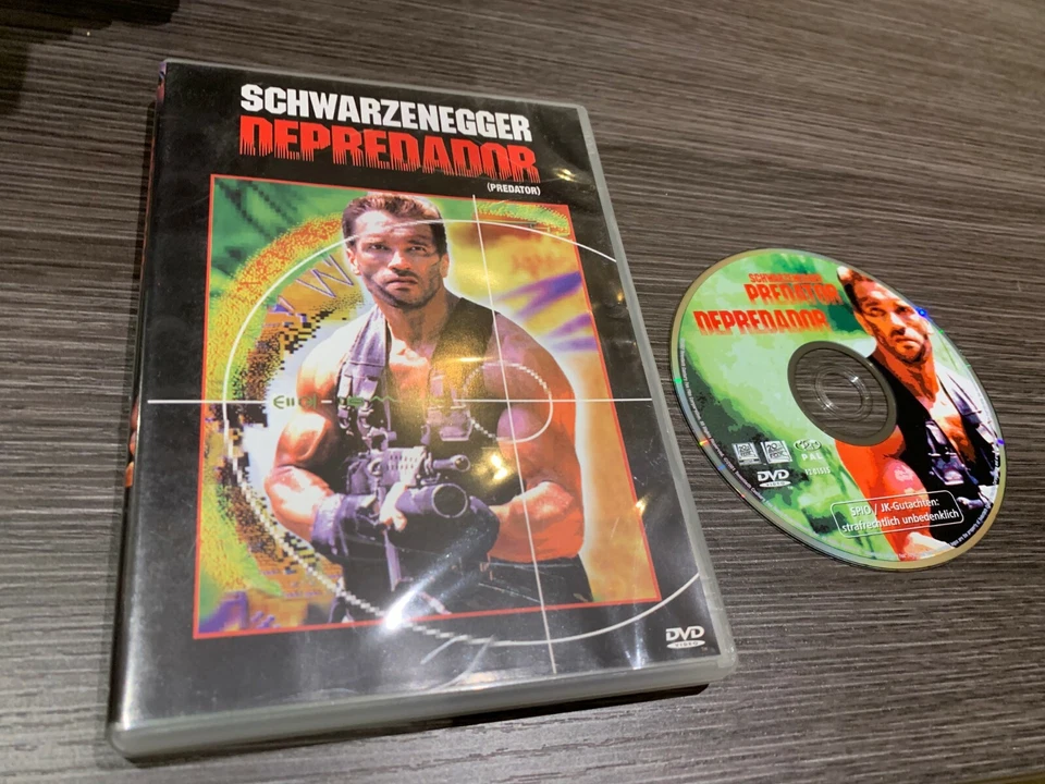Predator DVD Schwarzenegger - Image 1 of 1