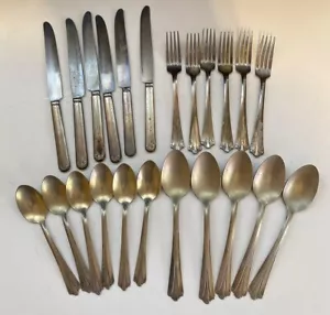 Piatto Argento Posate Argenteria 23 Pezzi Vintage E.P.N.S. USA DS Patina Artigianale - Foto 1 di 7