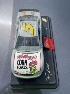 1998 Terry Labonte #5 Kellogg’s Iron Man Monte Carlo 1:24 Diecast NASCAR Limited - Picture 1 of 12