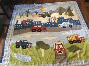 Target Circo Kids Cars & Trucks Quilt 78 X 79 - Picture 1 of 2