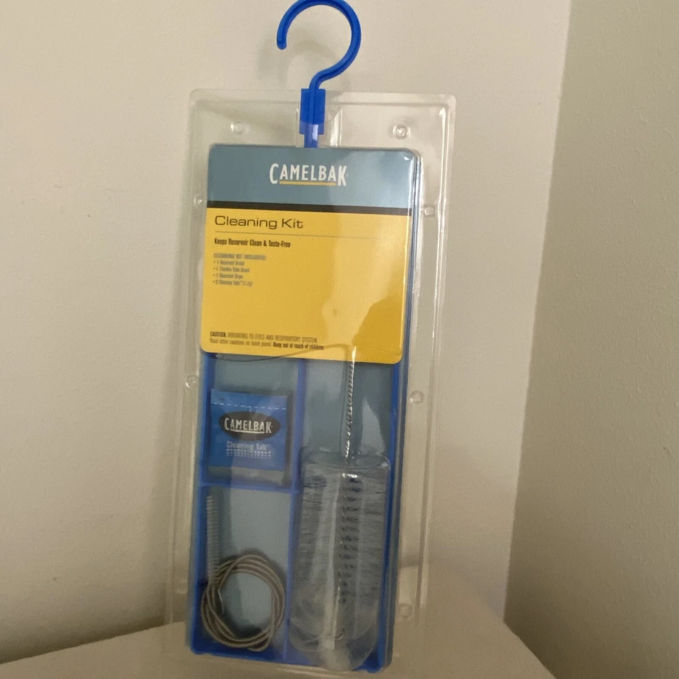 Camelbak Hydration System Cleaning Kit Brush Cleaning Tabs Dryer 60112