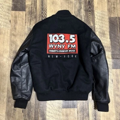 Chaqueta Universitaria De Colección Años 90 103.5 WYNY Country Music Nueva York Lana Cuero M Foto 1 de 4