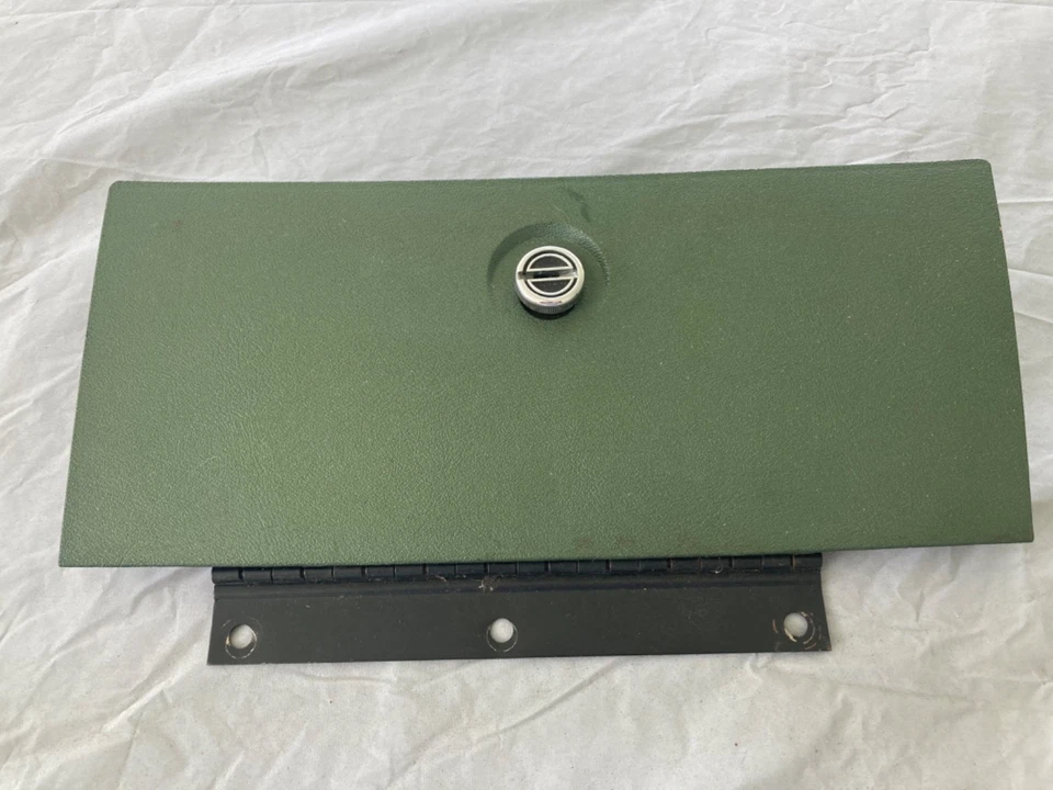 Ford Torino Mercury Montego 1972-73 guante compartimento tapa con bloqueo Foto 1 de 4