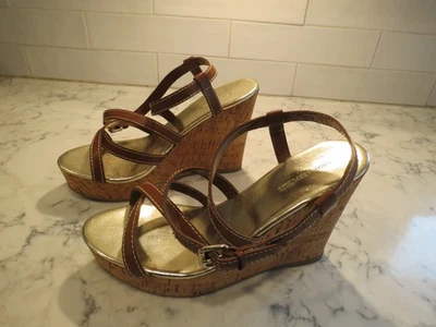 Sandalias Banana Republic cuña corcho tiras bronceado hebilla punta abierta talla 8 Foto 1 de 4