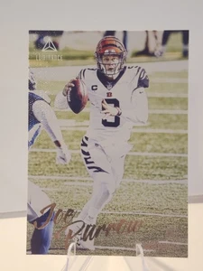 2020 Panini Chronicles - Luminance Update Rookies Joe Burrow #201 RC Bengals - Picture 1 of 2