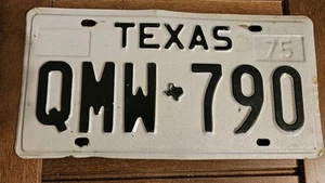 Paar Oldtimer 1975 Texas Nummernschilder QMW790 - Bild 1 von 2