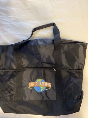 Bolso de Mano Grande Universal Studios Florida Negro 20 X 15 Logo Bordado Foto 1 de 3
