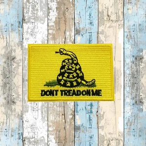 DON'T TREAD ON ME FLAG Patch Embroidered Iron-On Applique MILITARY VETERAN - Picture 1 of 16
