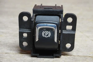 2017-2020 BUICK ENVISION CENTER CONSOLE EPB ELECTRONIC PARKING BRAKE SWITCH OEM - Foto 1 di 7